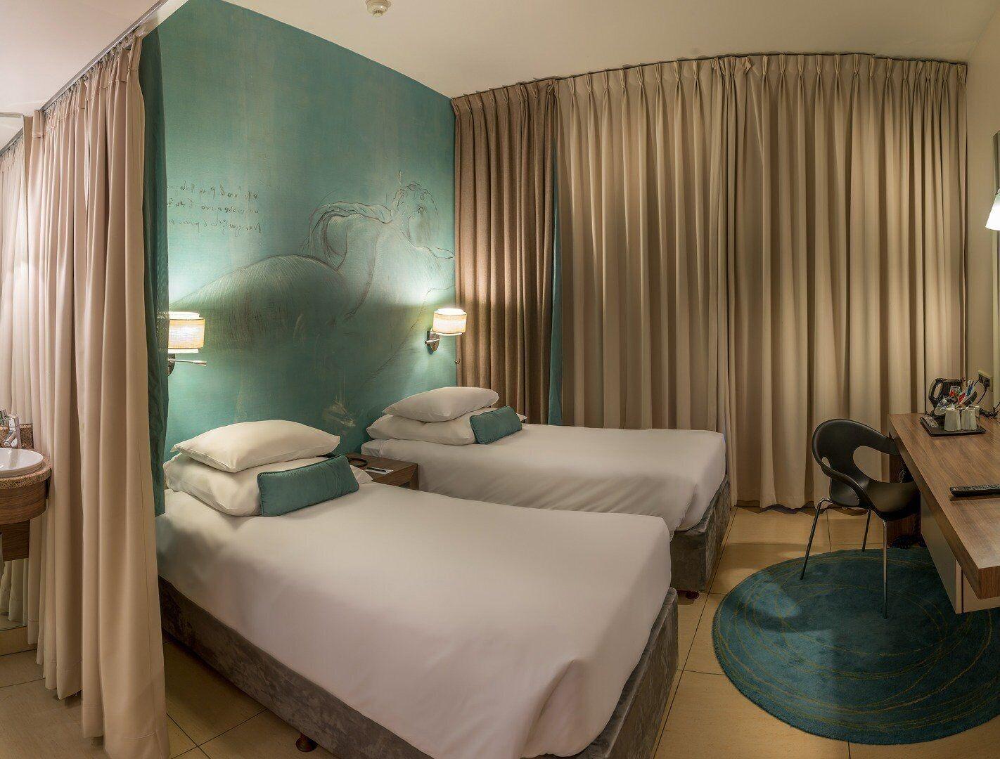 Peermont Metcourt Suites At Emperors Palace Kempton Park Luaran gambar