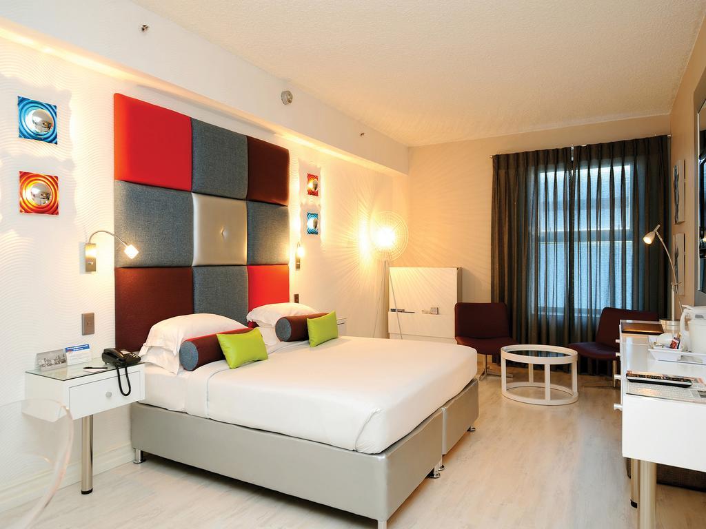 Peermont Metcourt Suites At Emperors Palace Kempton Park Luaran gambar