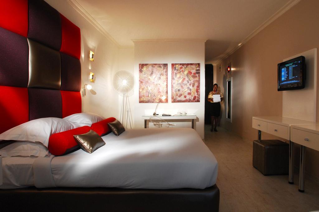 Peermont Metcourt Suites At Emperors Palace Kempton Park Luaran gambar